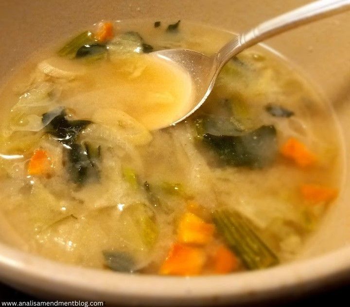 Muji Spinach & Cabbage Miso Soup