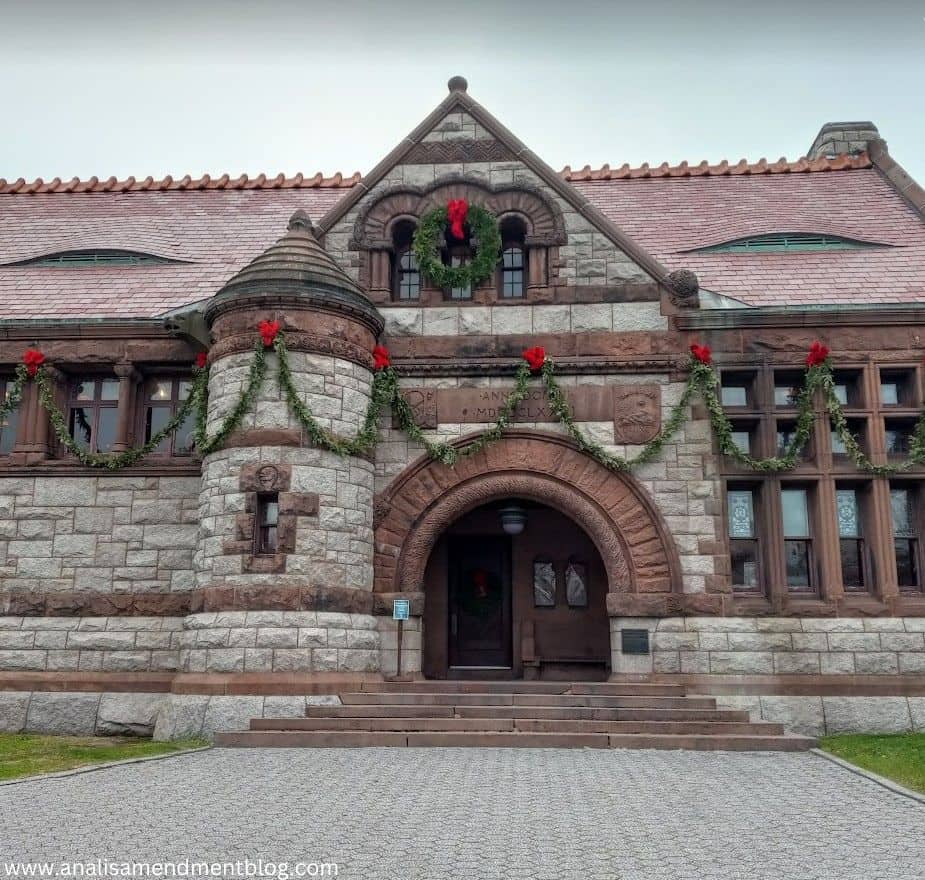 Thomas Crane Public Library Christmassy