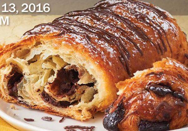 aubonpain_-free_-minichocolatecroissant