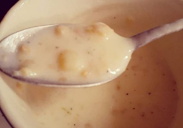 McMenamy Seafood clam chowder
