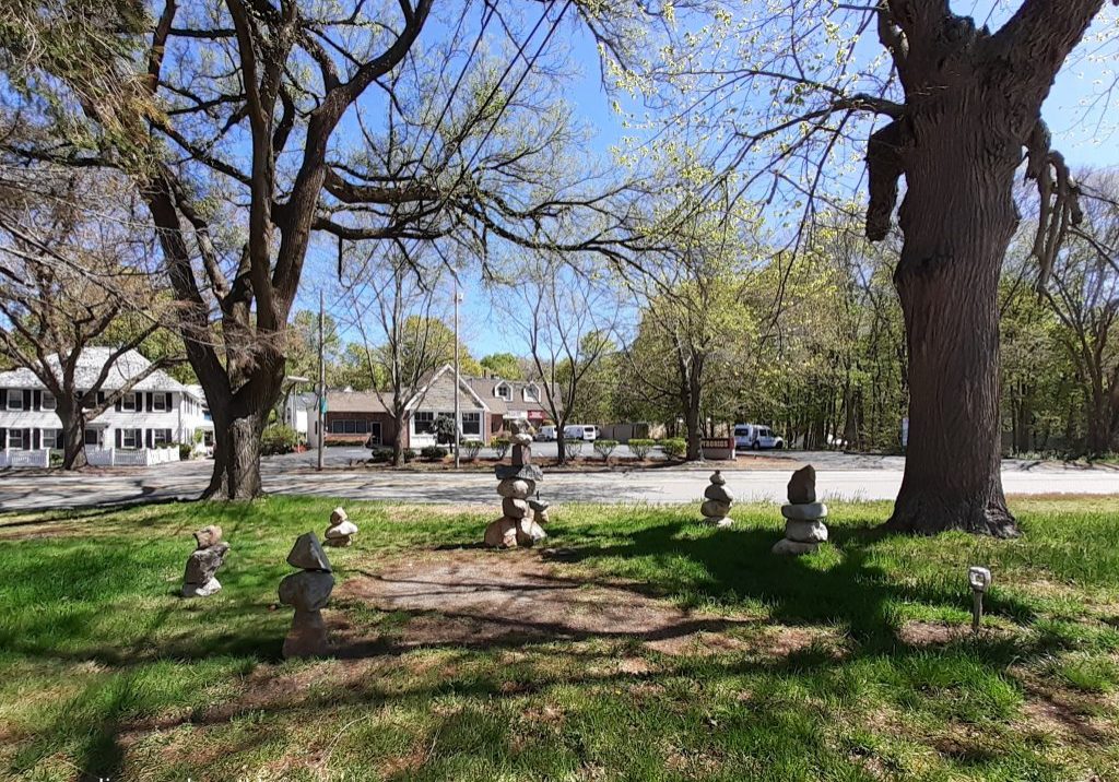 Quincy Stonehenge