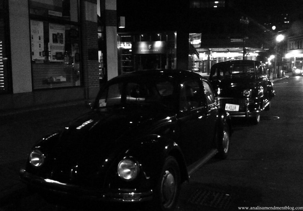 antique_cars_Boston_night