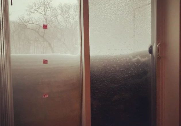 blizzard 2022 snow on balcony