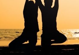 duo yoga pose